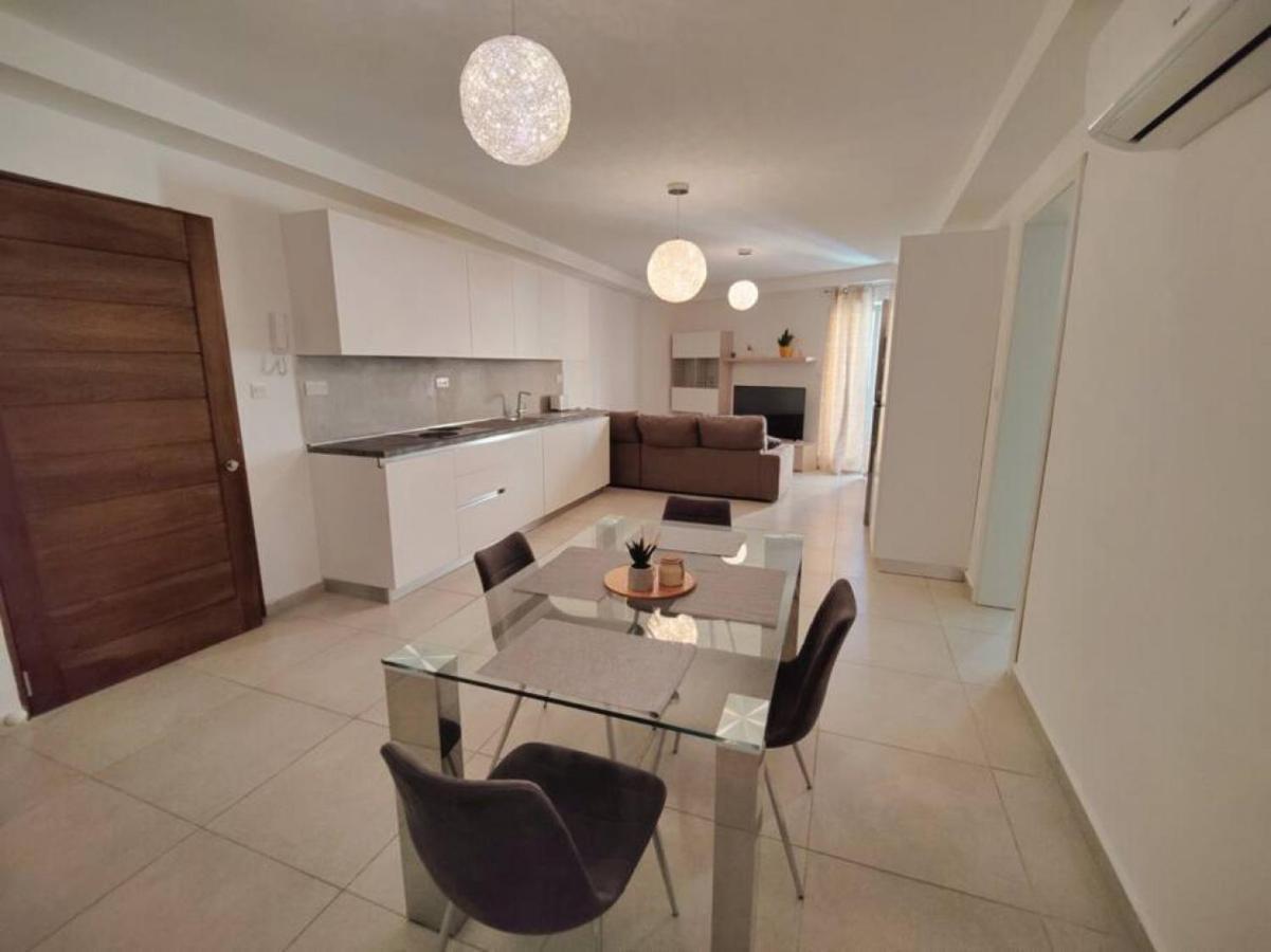 Perfect Place Gzira ภายนอก รูปภาพ